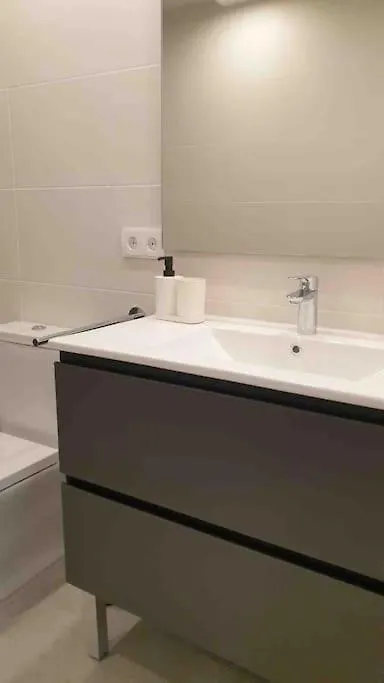 Piso Nuevo, Pk Pequeno Y A 5 Min De La Playa Caminando Apartment Cadaques Spain